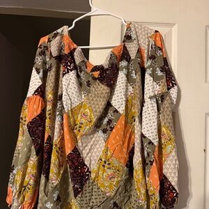 Women’s blouse size XL